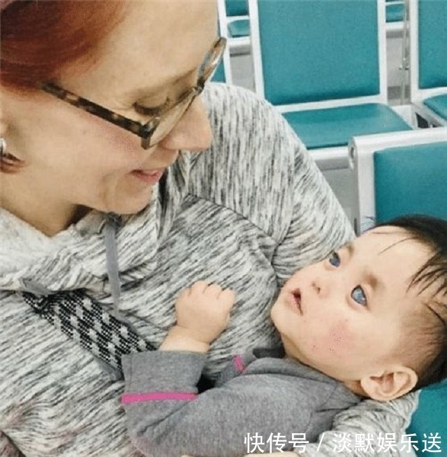 ose|中国“蓝眼睛”女孩,出生后被抛弃,被美国夫妇领养后,如今怎样