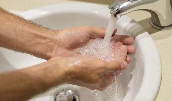 食物|女性朋友请注意：来月经期间，少吃4种食物，会对身体非常好！