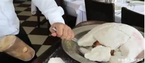 美食|中国游客在土耳其,买了一只“盐焗鸡”,切开以后傻眼了!