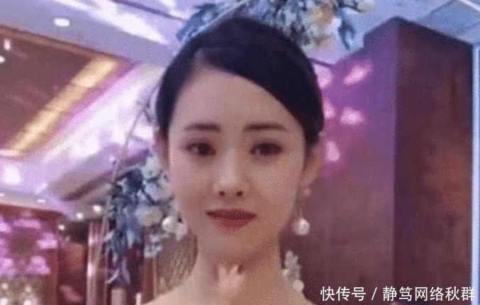 女幼师当伴娘走红,她把双手举起后,网友:还缺男友吗?