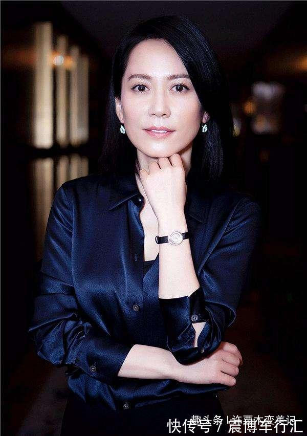 把手表 女人手表戴左手好,还是右手好?别再戴错被人笑话,多了解不吃亏