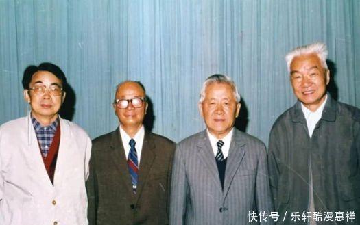 胃部|“胃镜之父”杨英福，总结养胃经验做好3件事，肠胃自通透