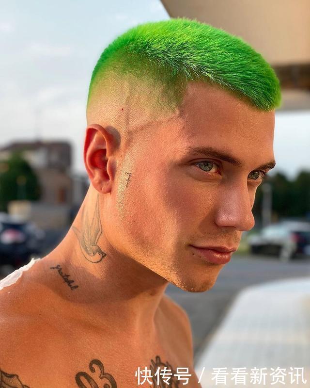 男发别再在瞎剪了,这才是当下最火发型22款,清爽有型真时尚