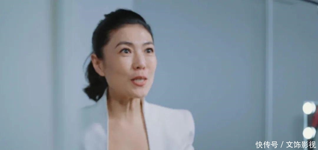 名利场 对7个人用7种说话方式,苏芒的社交堪称教科书,18年名利场没白混