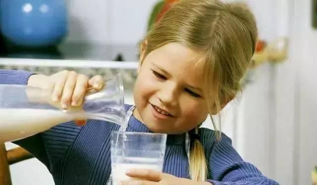 苏子油|9岁男孩排不出尿,查出肾衰,医生说孩子这几处不能随便打