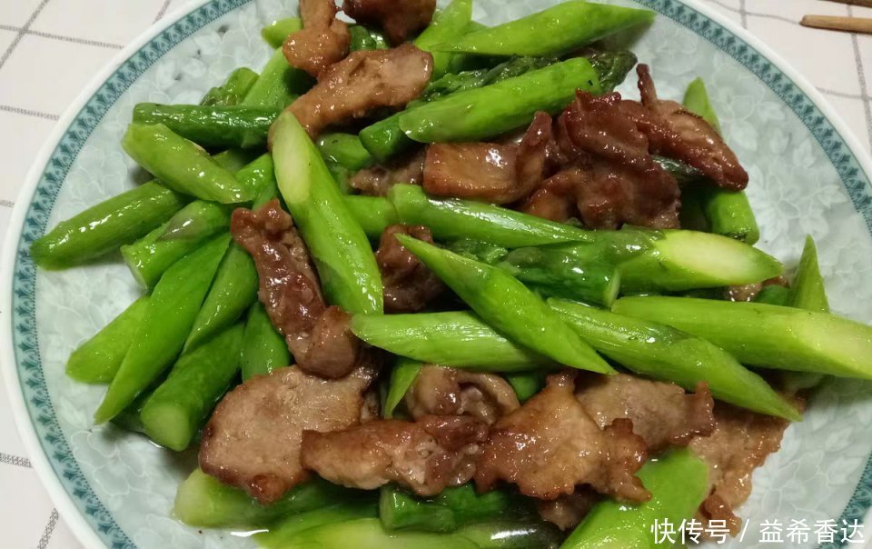 这三种食物是天然“泻药”,每天坚持吃,缓解便秘,瘦出小蛮腰