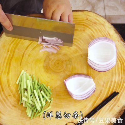 腐乳酱|油泼羊肉，老冯自己常吃的一道过瘾美食