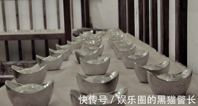 任敬$强盗抓住县令要银子, 县令知其身份后巧出一计, 不久强盗全军覆没