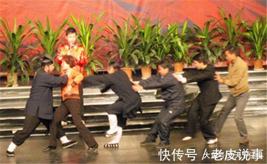 武学!武当掌门使出失传武学, 几十人飞了出去, 轰动美国武林界