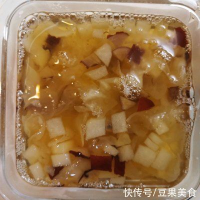 下午茶|缤纷下午茶：银耳雪梨冻。迷上了白凉粉，感受它的魅力