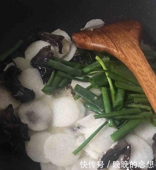 “天然阿司匹林”終于出現,隔三差五吃次它,讓血管“煥然一新”