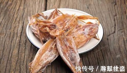 渔民|干鱿鱼只用水是泡不软的,老渔民教你一招,泡得又快又新鲜