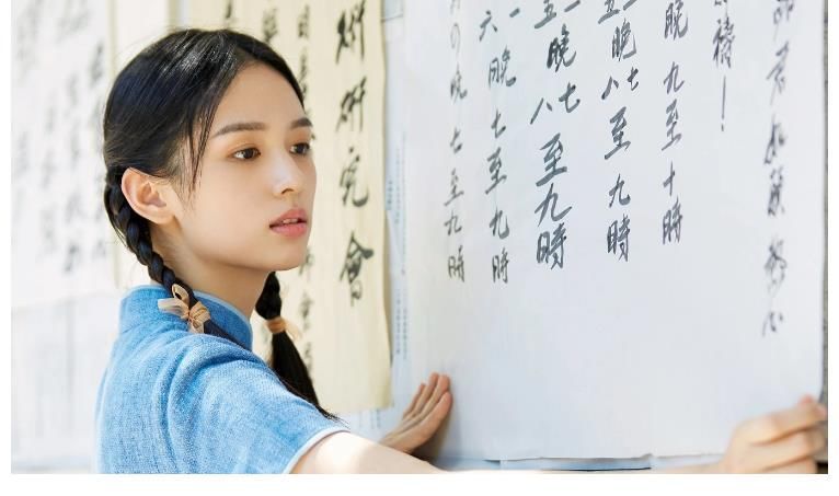 突变团竞挑战三轮变猎手！开局直接用拳头淘汰强化战士！