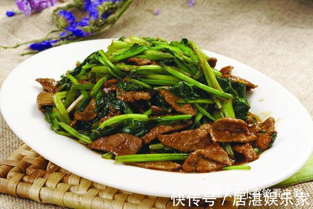 木耳|美食推荐豆瓣全鱼、麻辣鸡丝、野笋拌木耳、青菜炒猪肝的做法