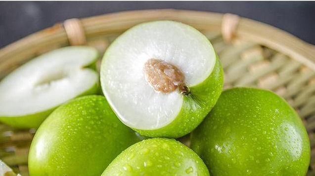 女性想要身体好多吃四种食物,营养丰富、延缓衰老,好吃又不贵