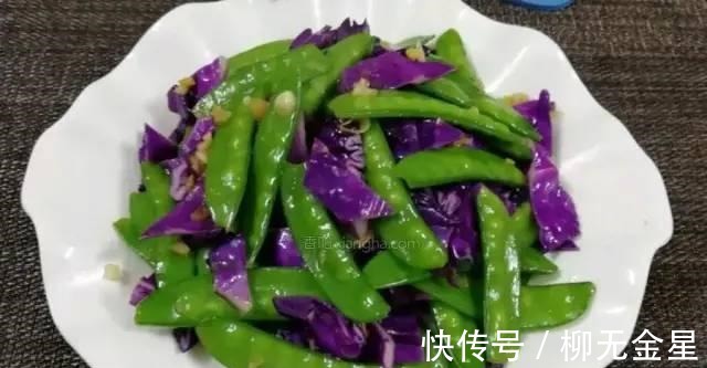 维生素e|女人常吃这种含有“花青素”食材,皮肤光滑白皙,这个冬天不干燥!