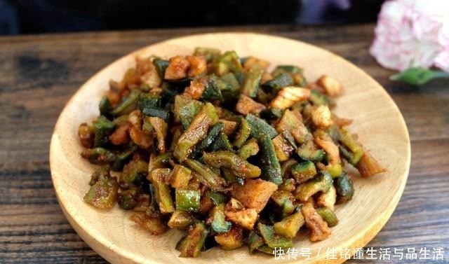 嘎嘣脆|冬天最爱吃的萝卜干,这做法简单省时间,两天就入味,好吃嘎嘣脆