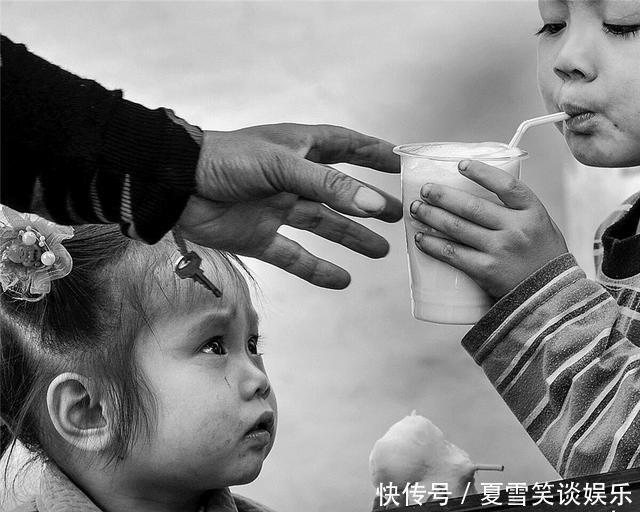 老二|“你总嫌我胖,却把弟弟喂成胖墩”面对女儿的控诉,爸爸不以为意