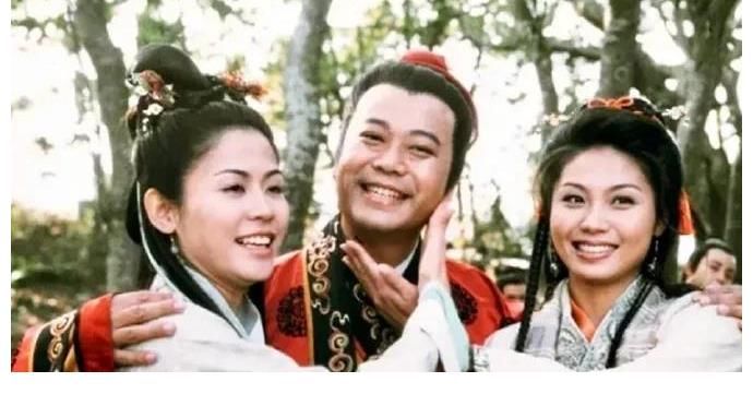 港圈藝人改起名來，算命大師都追不上