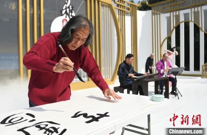 王刚$京杭对话“雅集”活动杭州举行 演绎南北文化交流