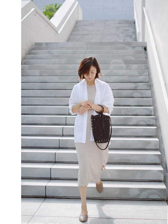 得体|40+的女人穿搭分享,如何打造气质感?提前品味又显得高级