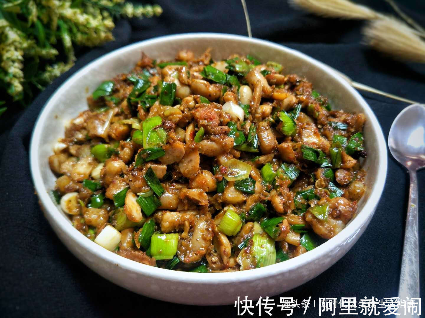 米饭|教你懒人下饭菜，老婆能吃2碗米饭，做法简单，上桌一大盘不够吃