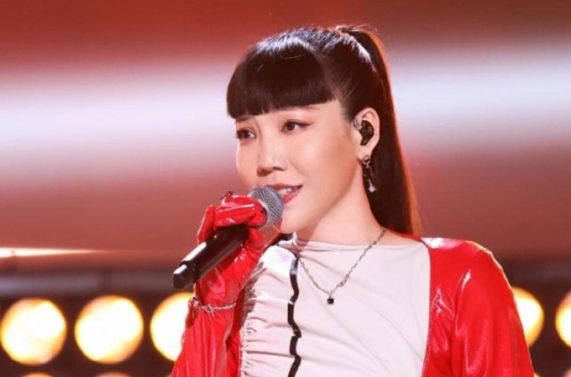 中国好声音2021|有种“整容”叫卸妆后的吴莫愁，看到她的照片，网友：像换了个人