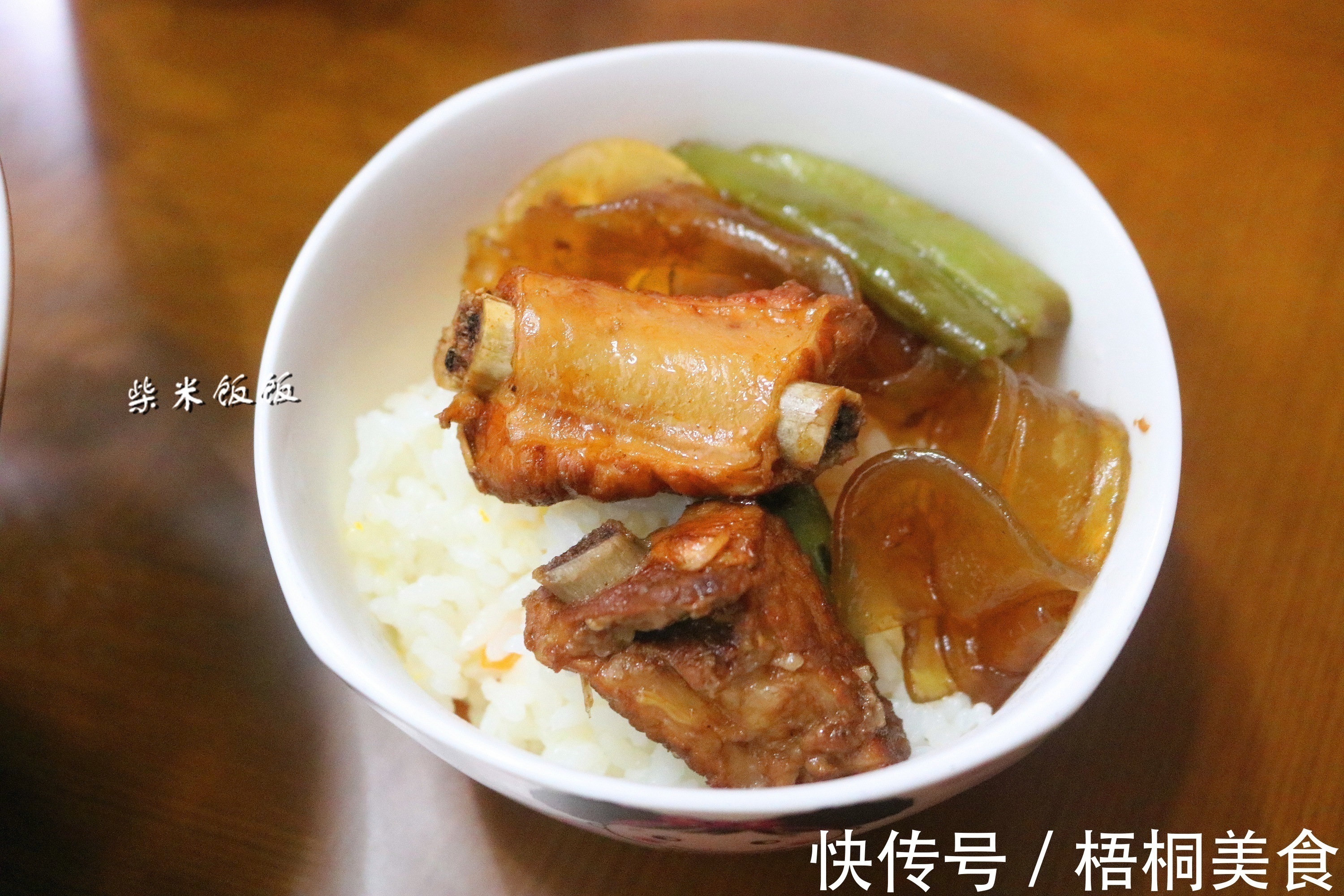 晚餐,花100元只做了一个菜,朋友说:很实惠,外面200吃不到