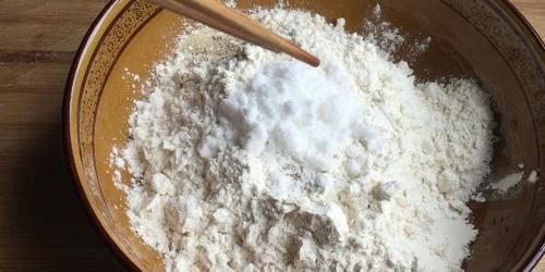 和面|馒头最好吃的做法，和面不用一滴水，蓬松喧软有层次，值得收藏