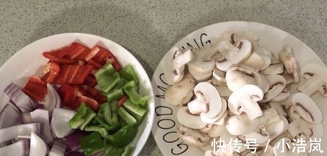 蘑菇|它是“男人宝”，比生蚝好吃，价格还便宜，三天两头老公就想它！