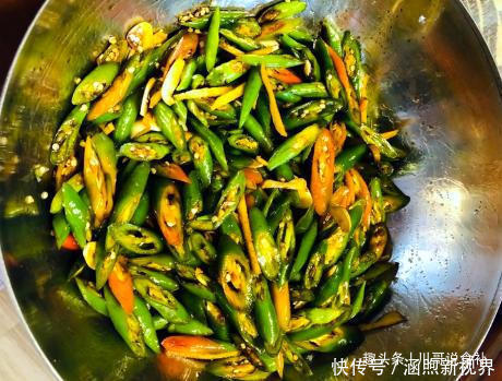 不坏|秋后,遇到我一次要买10斤的菜,腌着吃特香,放半年也不坏