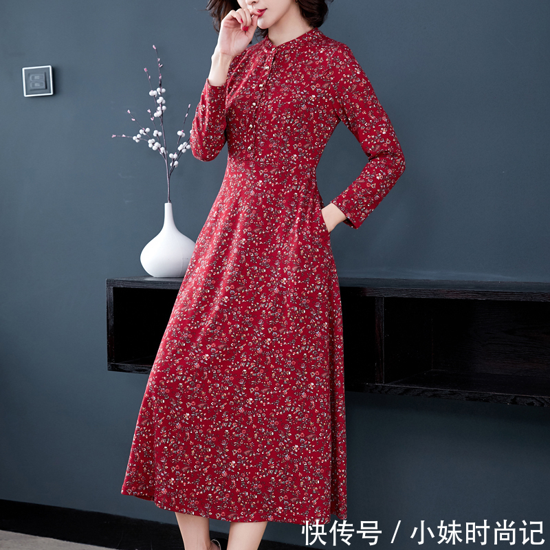 减龄|今年流行一女装,叫“碎花裙”,洋气减龄美成景