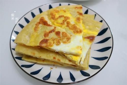 正月初四吃烙饼，两种面粉搭配，外酥里软米香四溢，太好吃了