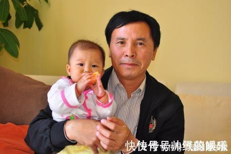 淮菇|吃一次等于吃6个塑料袋,医生父母从来不让孩子吃,不长个不发育