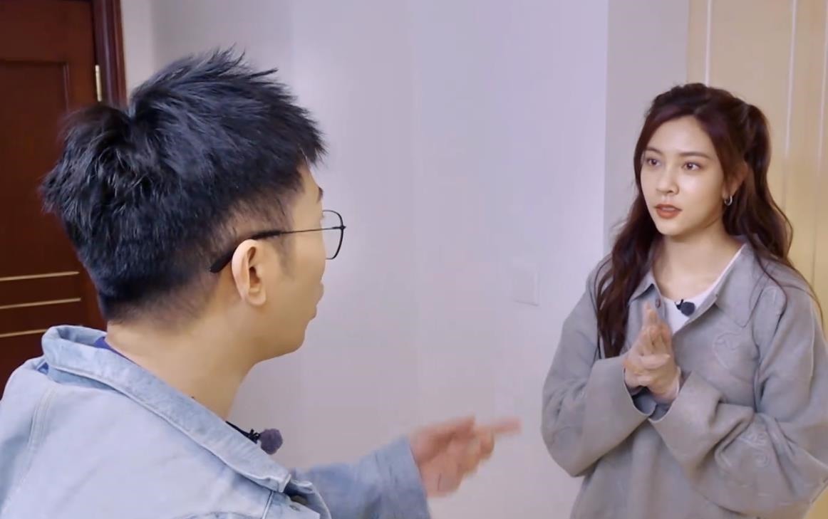 宋妍霏家不尊重客人自欺欺人擺盤自熱米飯招待,楊迪也救不了場(chǎng)