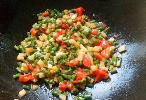 三高最怕的3種食物，平時常吃些，軟化血管，降壓減脂，好處多多