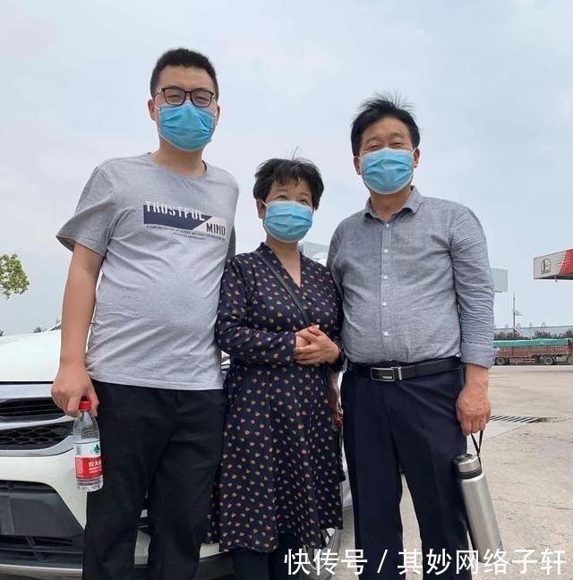 亲生父母|很大的疑点！郭威从小被杜新枝养育，为何却没感染上乙肝病毒？