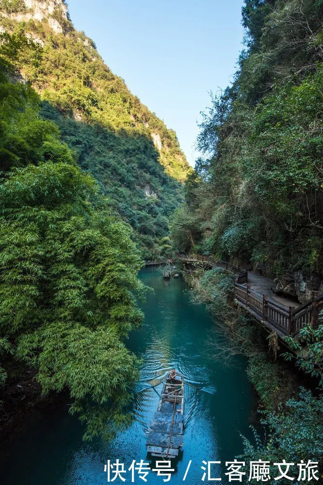 中年|湖北这座安逸小城，山水太绝了！难怪顶流文豪都写诗点赞