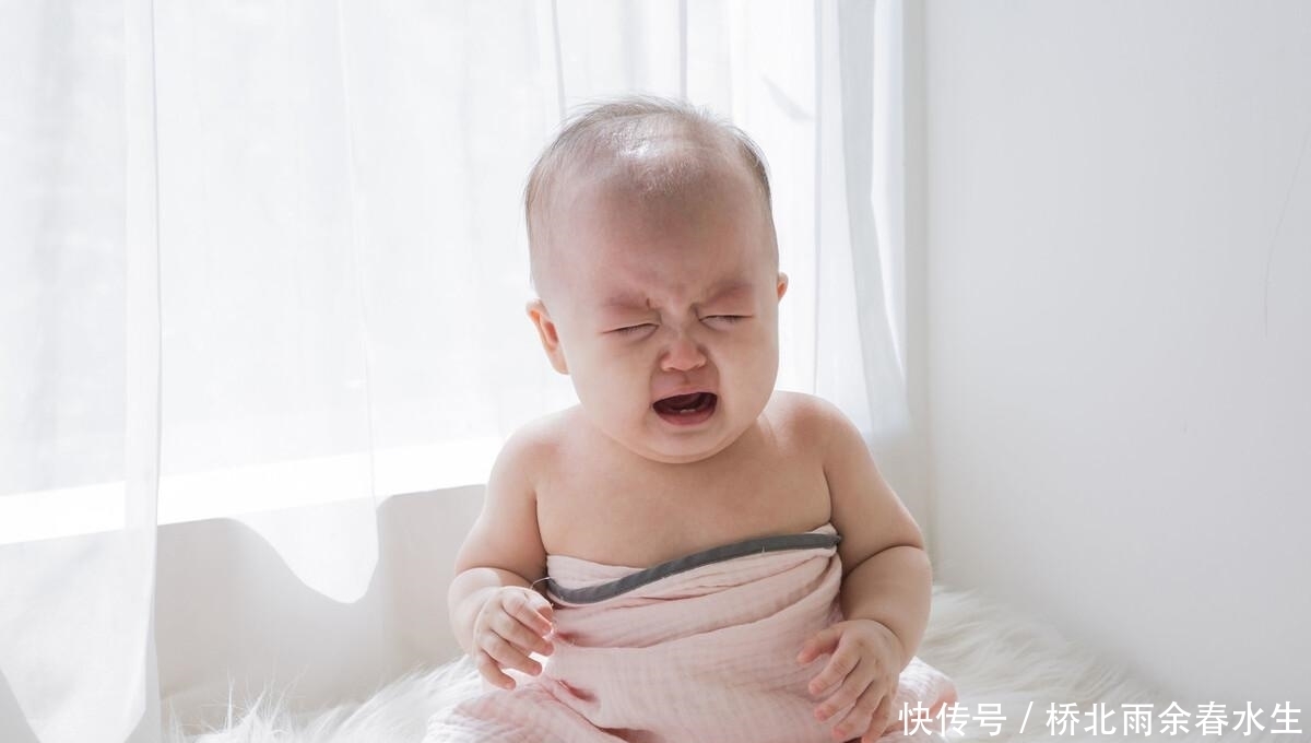 妈妈|新生儿出现这3种表现,说明已经能认出妈妈了,付出的辛苦没白费