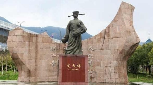 跳海|南宋灭国时有多惨?10万精兵跳海,皇帝殉国,蒙古人纷纷落泪