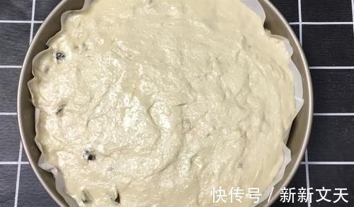 好吃|榨豆浆的豆渣别扔了，加个鸡蛋，搅一搅，几分钟做出好吃的