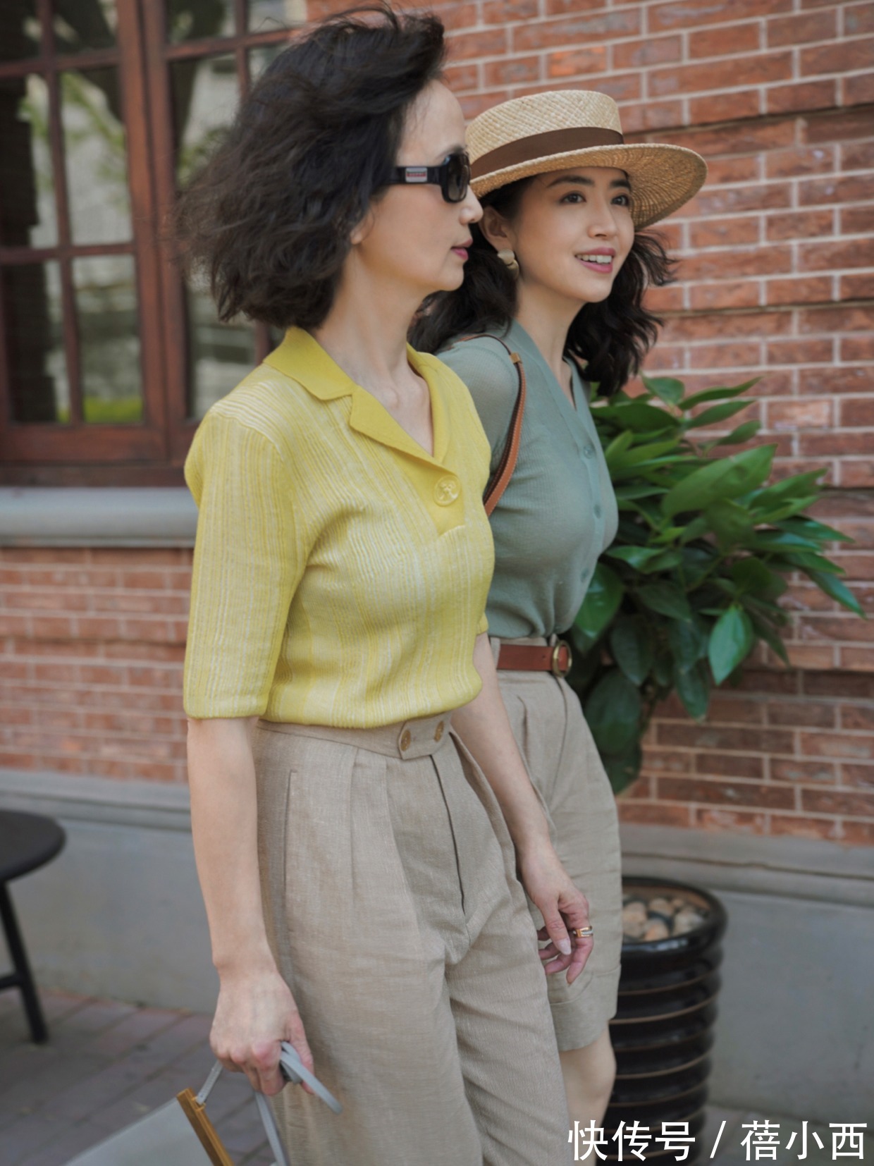 搭配|chic!高级!真正会穿又有品味的女人,早秋衣橱里必备“针织衫”