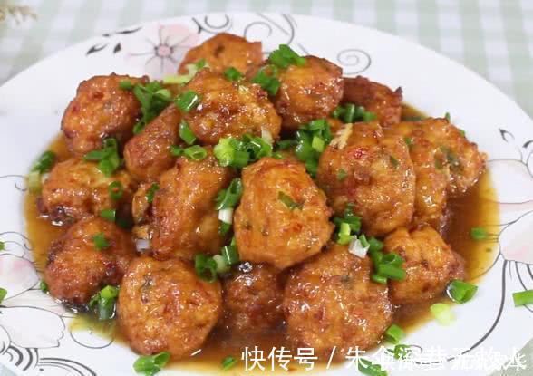 豆腐丸子|一块豆腐,一个鸡蛋,这样做比红烧豆腐好吃多了,停不下筷子!