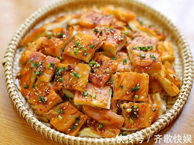 奶奶做的酱香饼,好吃有诀窍,掌握好4点,酥软多层,凉了也好吃