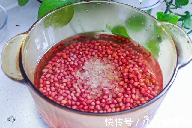 我家豆沙从来不用买,自己做超简单,香甜软糯无添加,放半年不坏