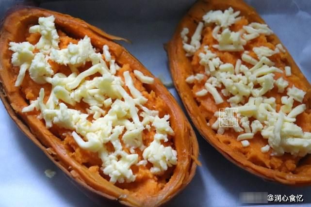 红薯别煮着吃了，5步解锁红薯新吃法，香甜软糯会拉丝，也太香了