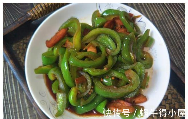 香气|青椒炒肉,先放青椒还是先放肉?按照大厨的做法,出锅香气扑鼻