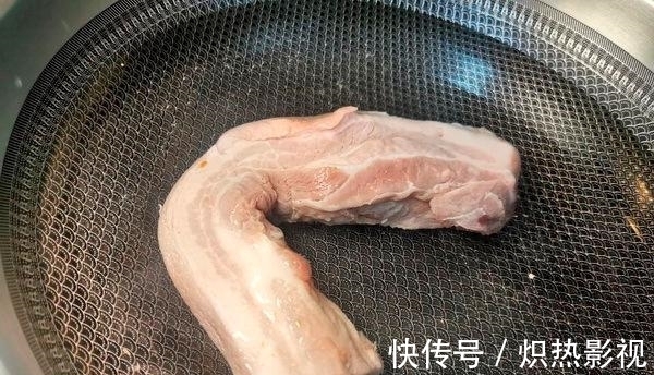 吃肉的季节来了，五花肉蒸芋头，你馋了吗？