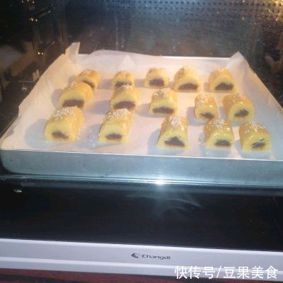 红豆酥|简单快手又下饭的一口红豆酥吃起来那叫一个香