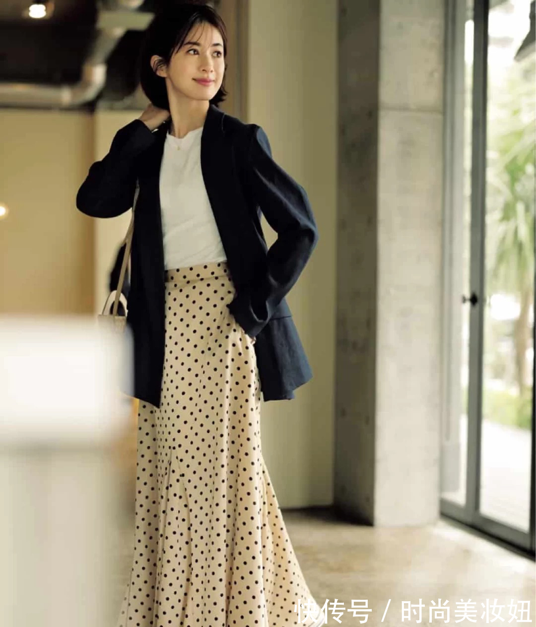 穿搭|中年女性穿衣,如何穿出熟女的知性优雅,学日系穿搭高级优雅